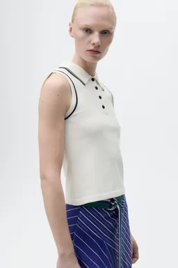 Top punto cuello polo de Mango en Tops para argentina