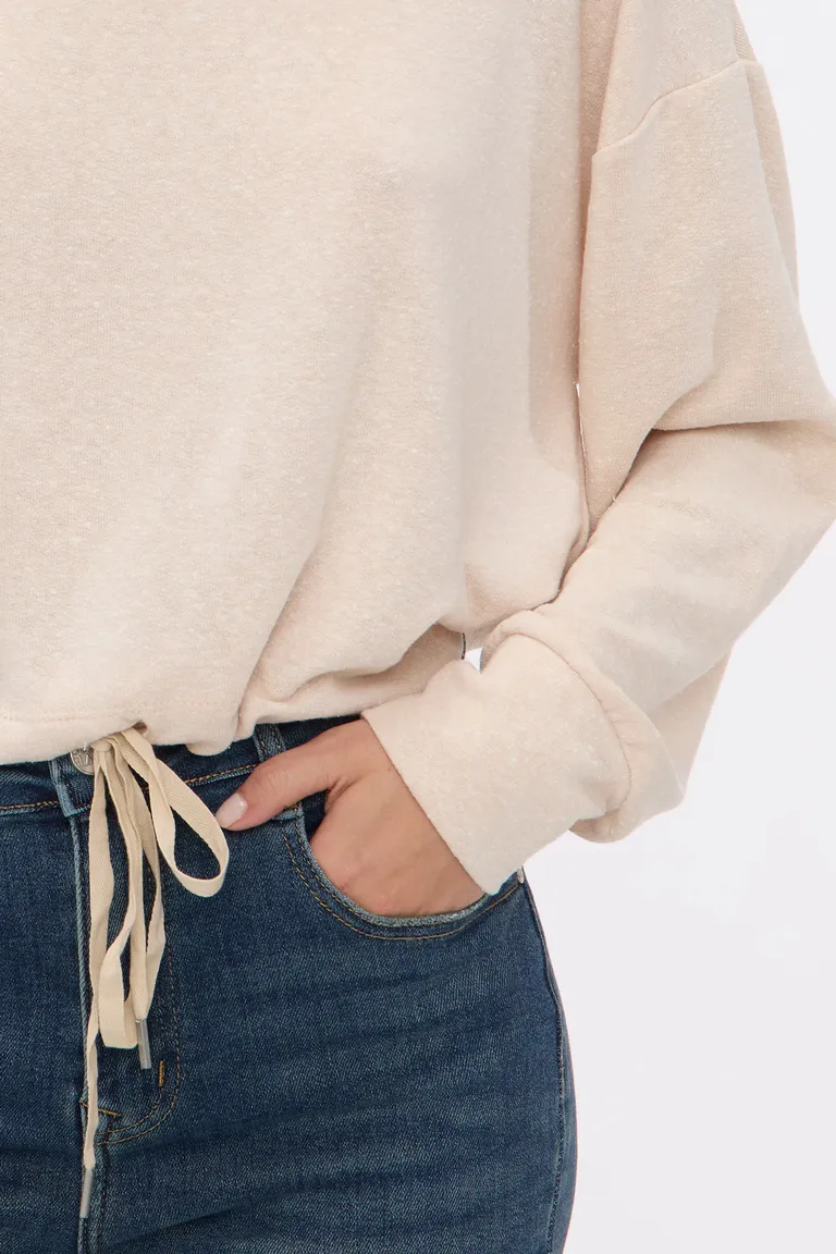 Buzo manga larga con capucha y ajuste en ruedo de Cuesta Blanca en Buzos y Sweaters para argentina