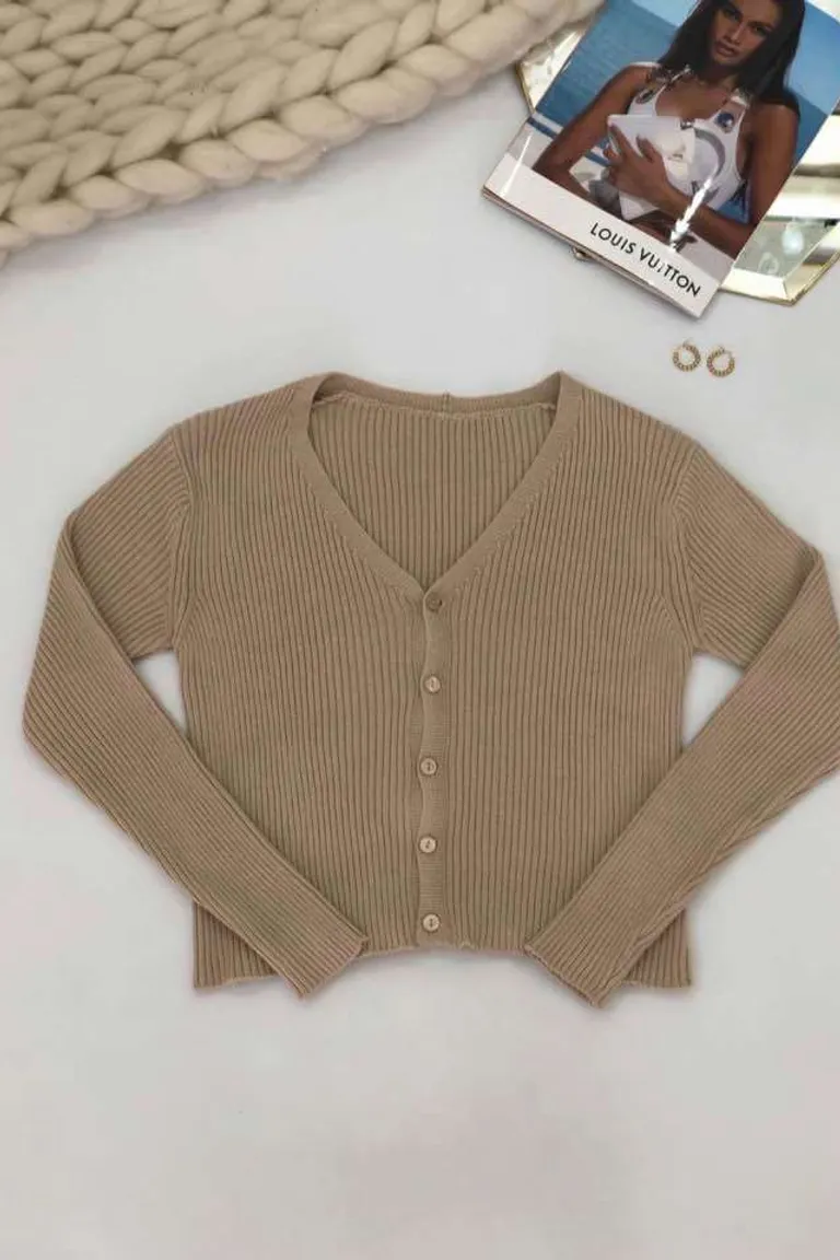 Sweater Escote V de Hesed en Buzos y Sweaters para argentina