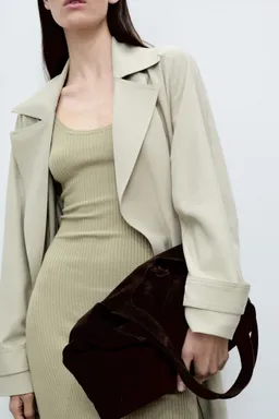 Vestido midi punto canalé de Mango en Vestidos para argentina