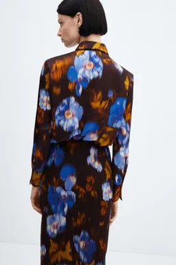Camisa satinada estampada de Mango en Camisas para argentina