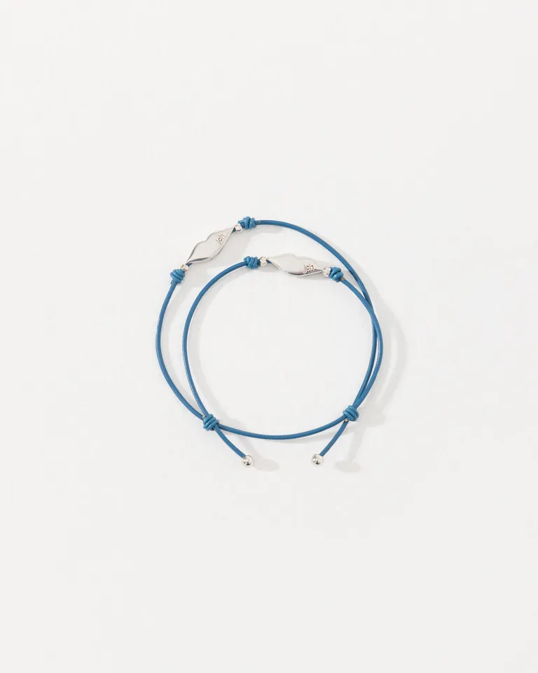 Pulsera de cuero con detalles metálicos - Accesorio femenino y moderno de Jazmin Chebar en Bijouterie para argentina