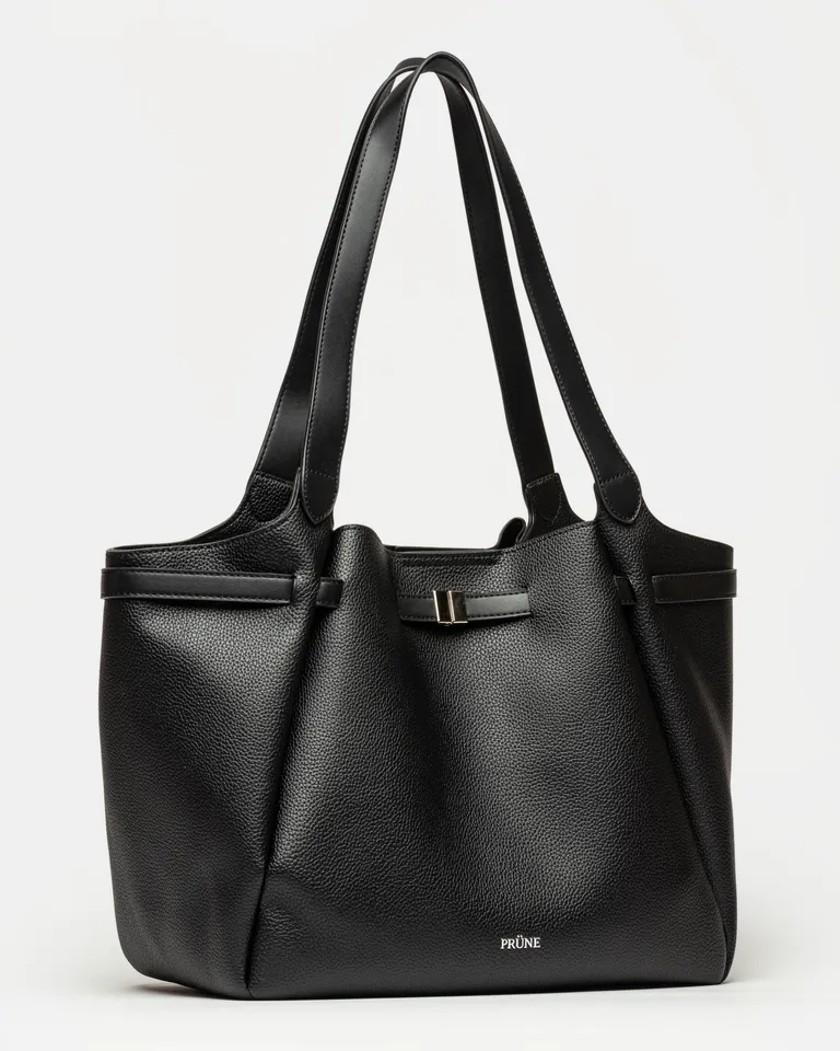 Bolso shopper de hombro con manijas dobles y detalle de hebilla frontal ajustable de Prüne en Bolsos y Carteras para argentina