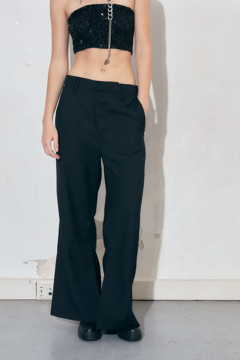 Pantalón de corte recto y diseño elegante para mujer de Allo Martinez en Pantalones para argentina