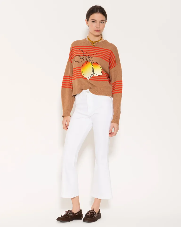 Sweater con bordado naranja, diseño elegante y de corte relajado de Jazmin Chebar en Buzos y Sweaters para argentina