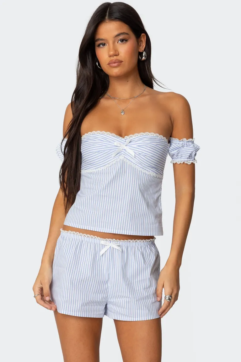 Top rayas off shoulder taryn de Edikted en Tops para argentina