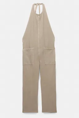 Peto baggy espalda descubierta de Pull&Bear en Monos para argentina