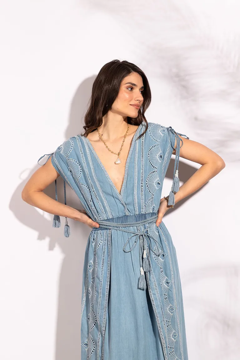Vestido largo tipo kaftán con bordados, escote en V, cintura ajustable y aberturas en la falda de Indiastyle en Vestidos para argentina