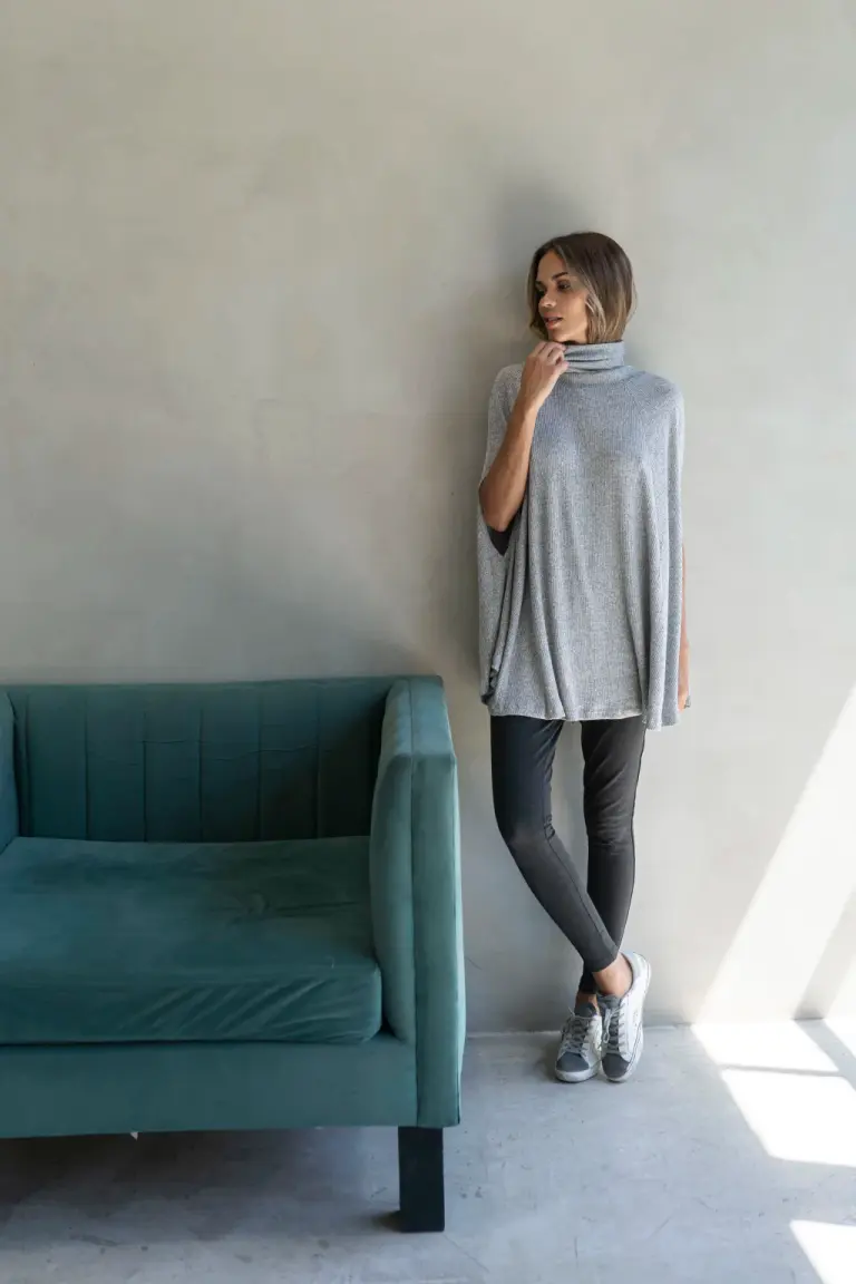 Poncho elegante de Belle en Capas y Ponchos para argentina