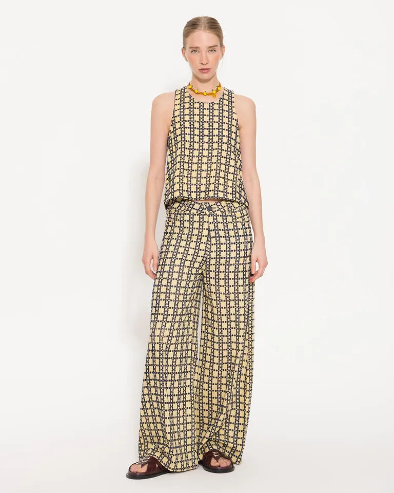 Pantalón ancho con estampado geométrico y elástico en la cintura de Jazmin Chebar en Pantalones para argentina