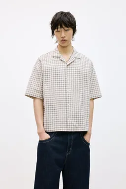 Camisa bordado manga corta de Pull&Bear en Camisas para argentina