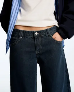 Jeans baggy barrel de Bershka en Pantalones para argentina