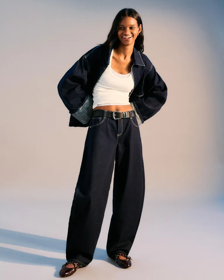 Jeans baggy barrel de Bershka en Pantalones para argentina