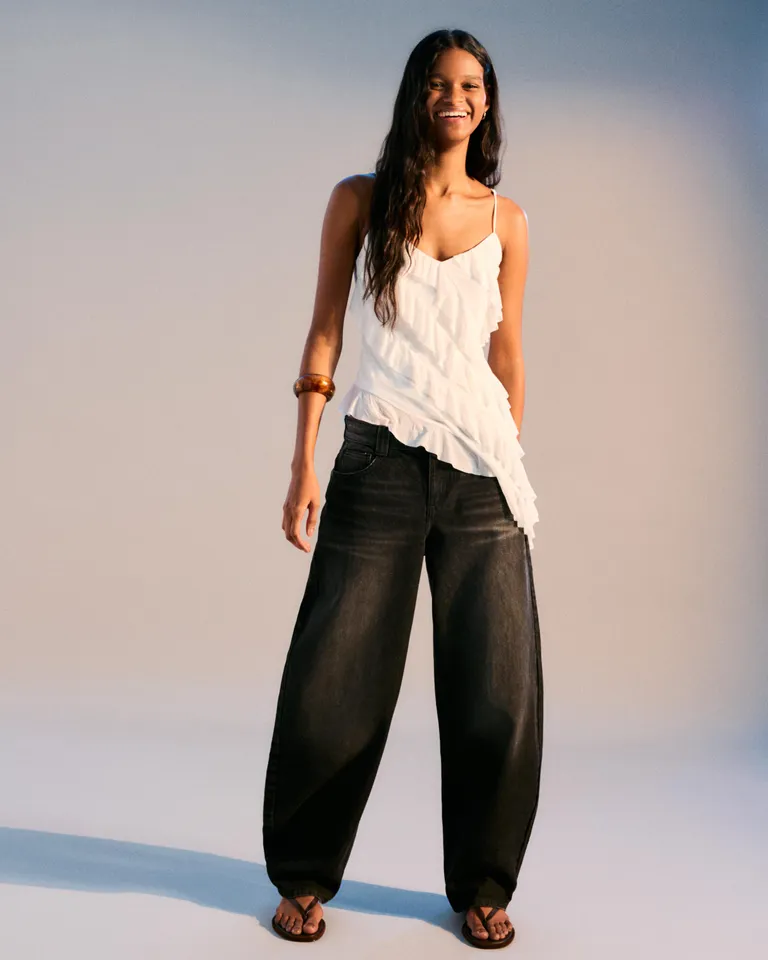 Jeans baggy barrel de Bershka en Pantalones para argentina