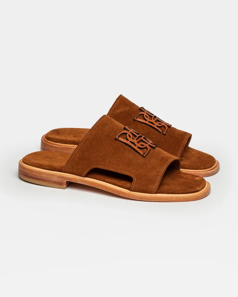 Sandalias de cuero gamuzado con logo calado y plantilla confort de Prüne en Sandalias para argentina
