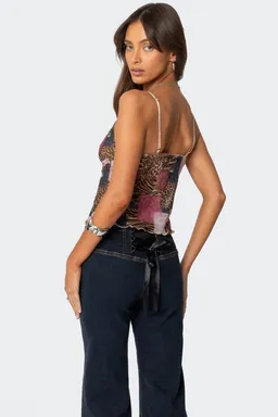 Musculosa mesh estampado animal de Edikted en Tops para argentina