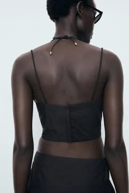 Top crop bordado detalle de Mango en Tops para argentina
