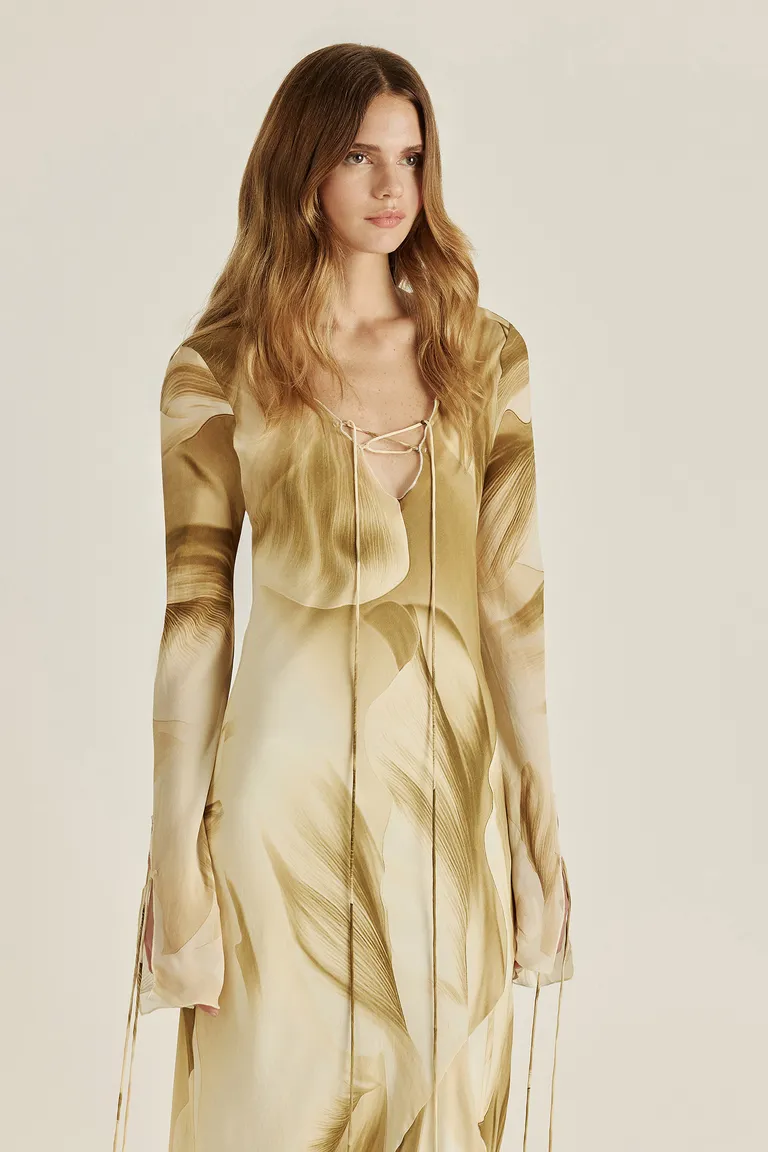 Vestido de gasa con estampado exclusivo para un look elegante y fresco de Tucci en Vestidos para argentina