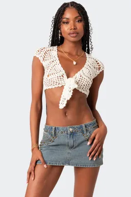 Top crochet rocco para atar de Edikted en Tops para argentina