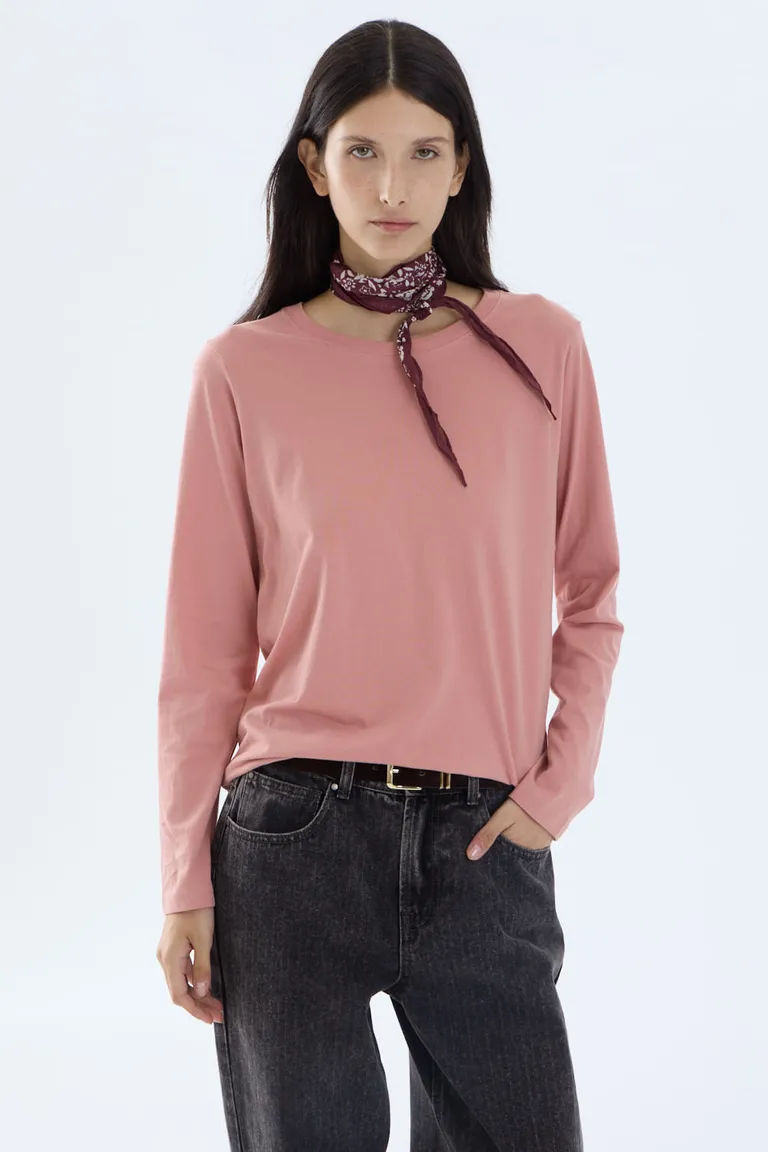 Remera de manga larga con escote redondo y calce regular de Portsaid en Remeras para argentina