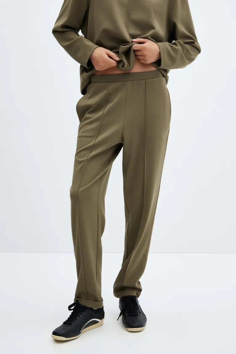 Pantalón jogger costuras piqué de Mango en Pantalones para argentina