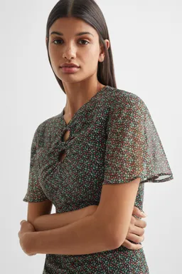 Vestido gasa estampado midi de Mango Teen en Vestidos para argentina