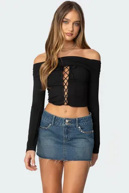 Top con cordones volante de Edikted en Tops para argentina