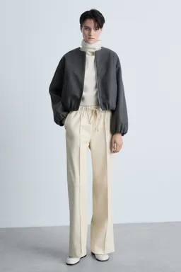 Campera bomber fruncida de Mango en Chaquetas para argentina