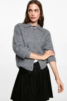 Falda con tachuelas decorativas de Mango Teen en Faldas para argentina