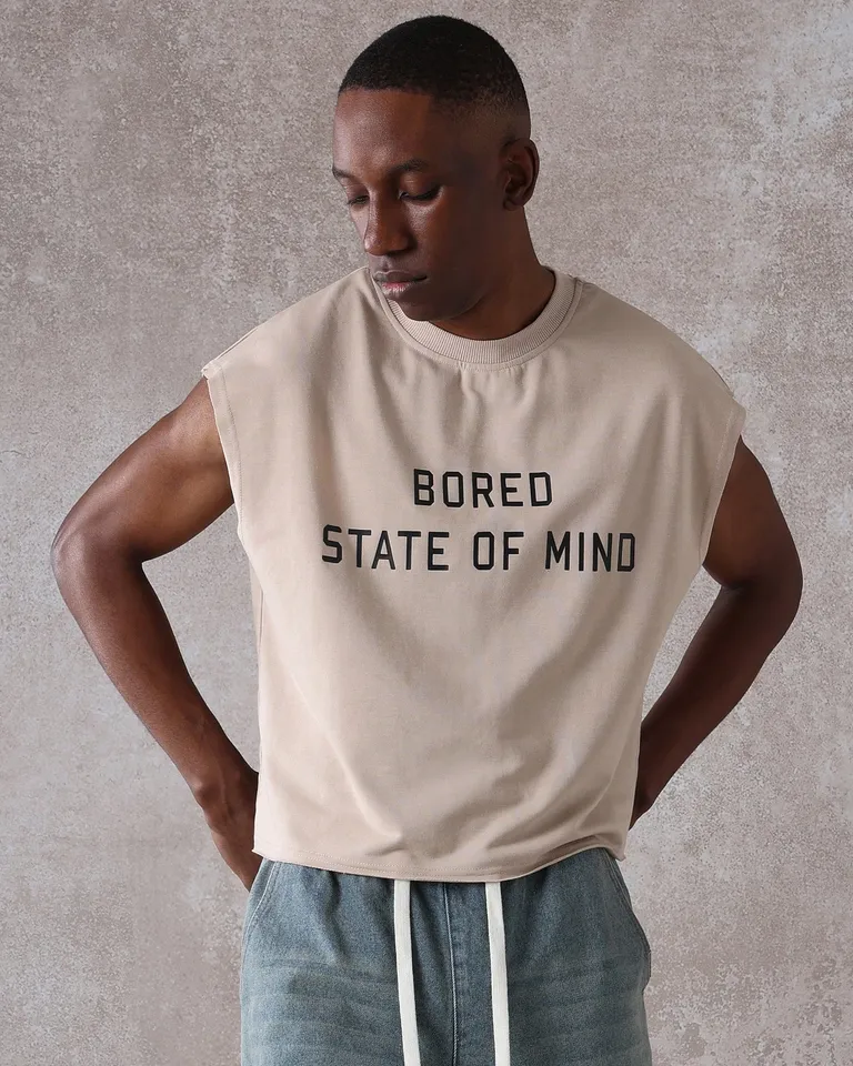 Musculosa con texto desgastada de Sumwon en Remeras y Polos para argentina