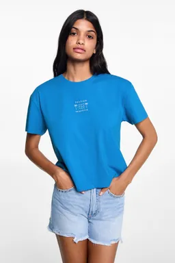 Remera mensaje bordado de Mango Teen en Remeras para argentina