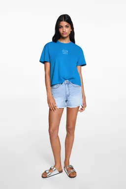 Remera mensaje bordado de Mango Teen en Remeras para argentina