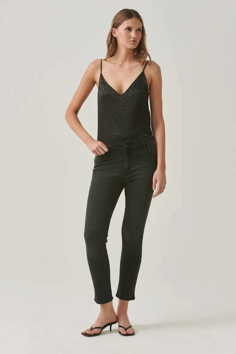 Pantalón skinny de tiro medio y corte recto con efecto desgastado de Sweet en Pantalones para argentina