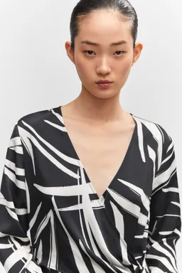 Mono cruzado estampado de Mango en Monos para argentina