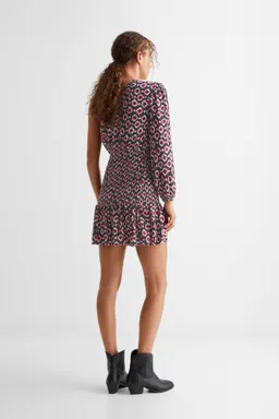 Vestido asimétrico estampado de Mango Teen en Vestidos para argentina
