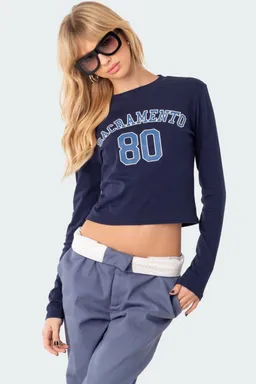 Remera manga larga sacramento de Edikted en Remeras para argentina