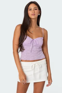 Musculosa encaje texturizado de Edikted en Tops para argentina