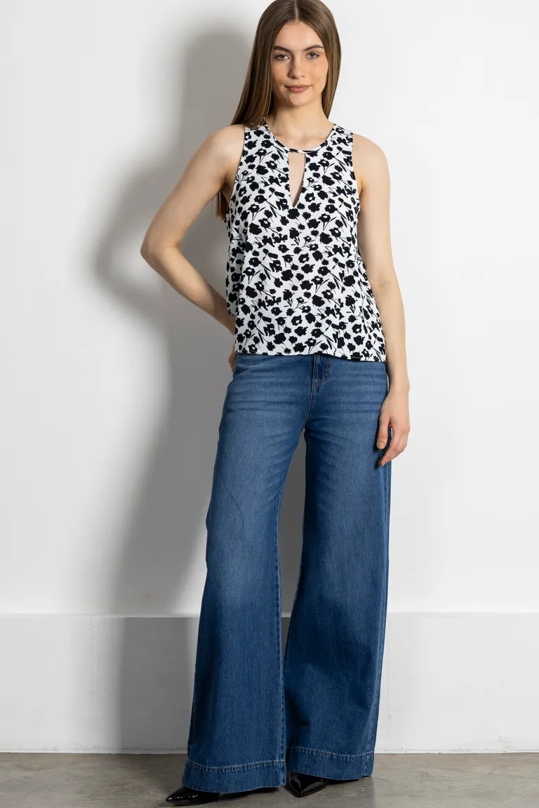 Blusa estampada floreada con escote en V y recortes de Kill en Blusas para argentina