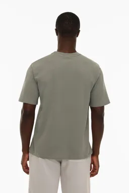 Remera básica avia de Lefties en Remeras y Polos para argentina