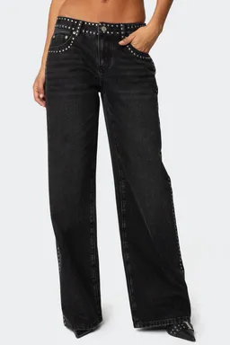 Jeans tiro bajo tachas quincy de Edikted en Pantalones para argentina