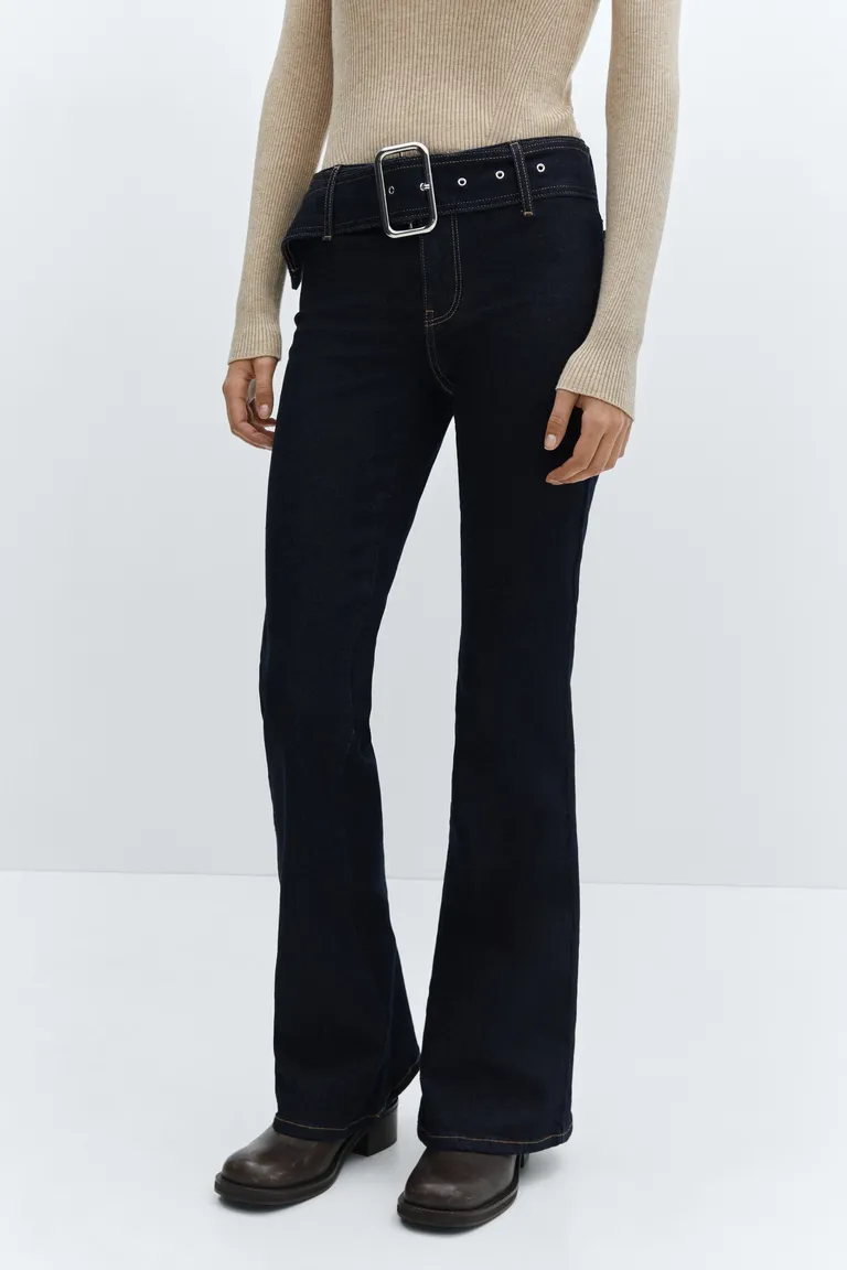 Jeans flare cinturón de Mango en Pantalones para argentina