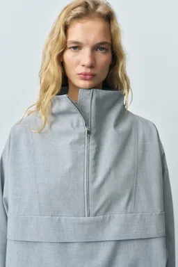 Parka oversize con cremallera de Mango en Chaquetas para argentina