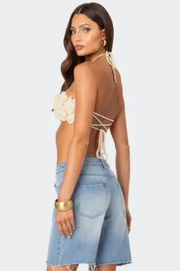 Top corto crochet floral de Edikted en Tops para argentina