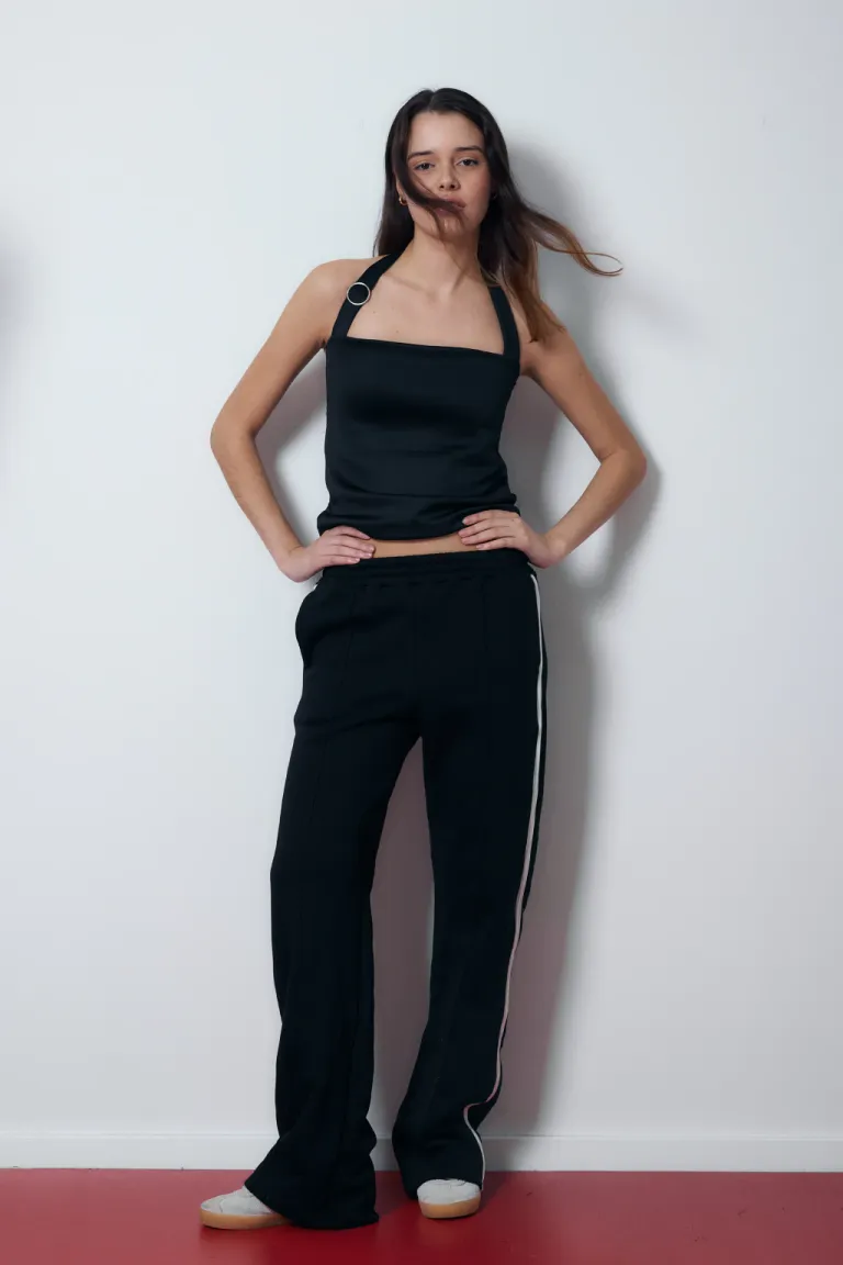 Pantalón deportivo marrón para mujer, diseño cómodo y elegante de Audaz en Pantalones para argentina