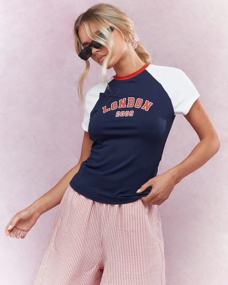 Remera béisbol manga corta londres de Missguided en Remeras para argentina