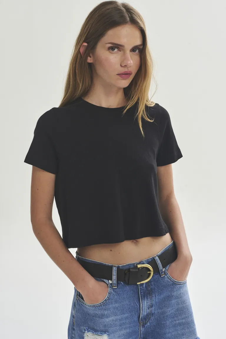 Remera de manga corta de moda para mujer de Akiabara en Remeras para argentina