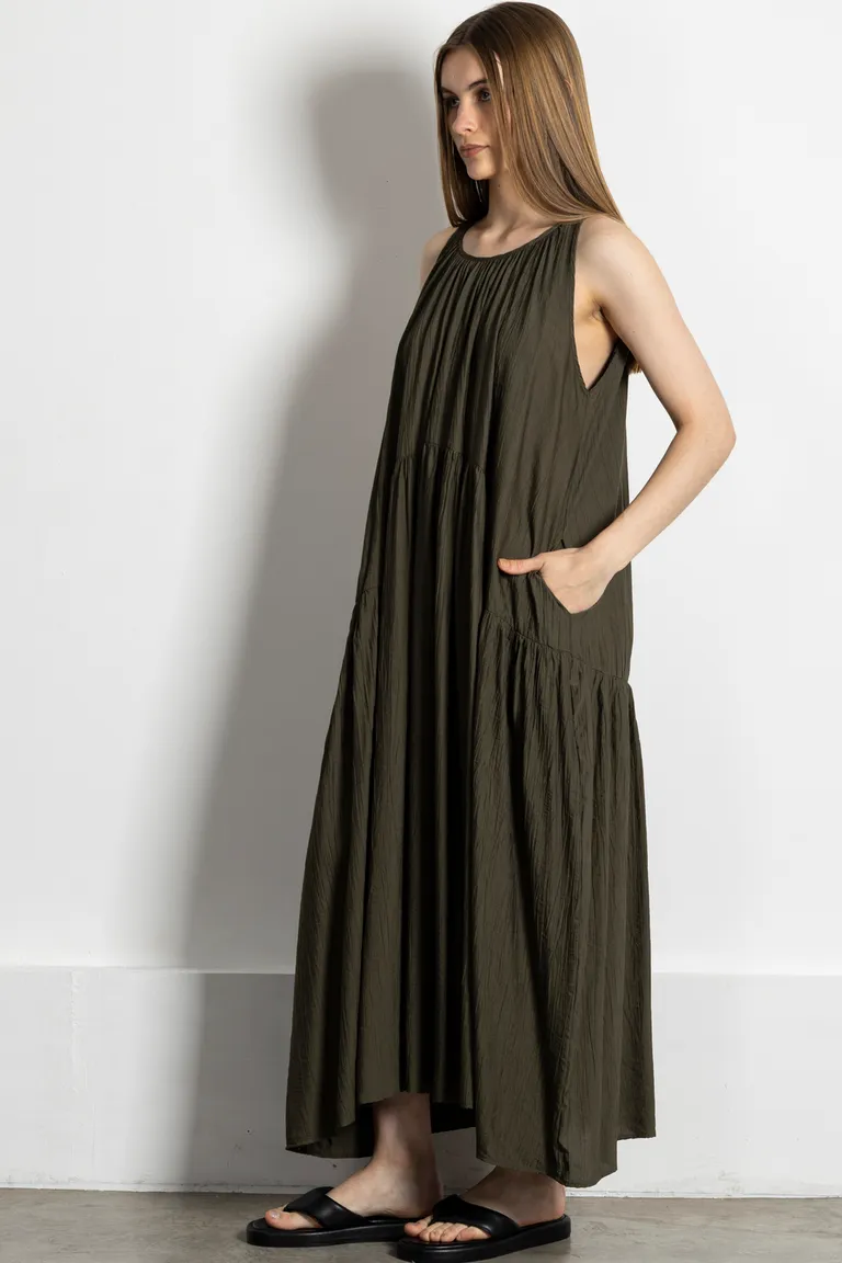 Vestido largo con textura arrugada y frunces en diseño holgado de Kill en Vestidos para argentina