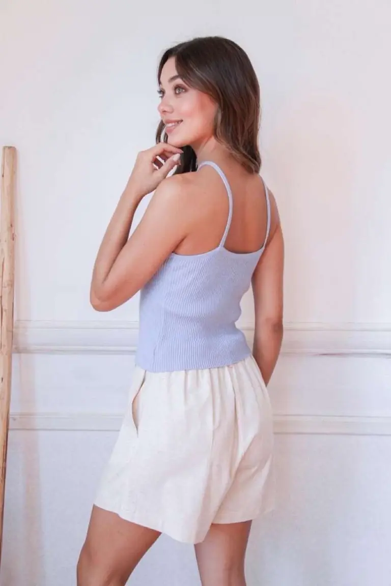 Top con Tiras Cruzadas de Hesed en Tops para argentina