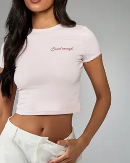 Camiseta corta sweet enough de Missguided en Remeras para argentina