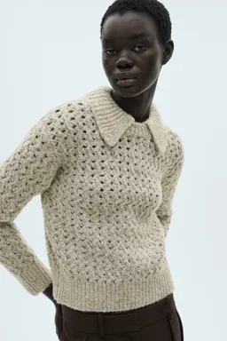 Remera calada cuello polo de Mango en Buzos y Sweaters para argentina